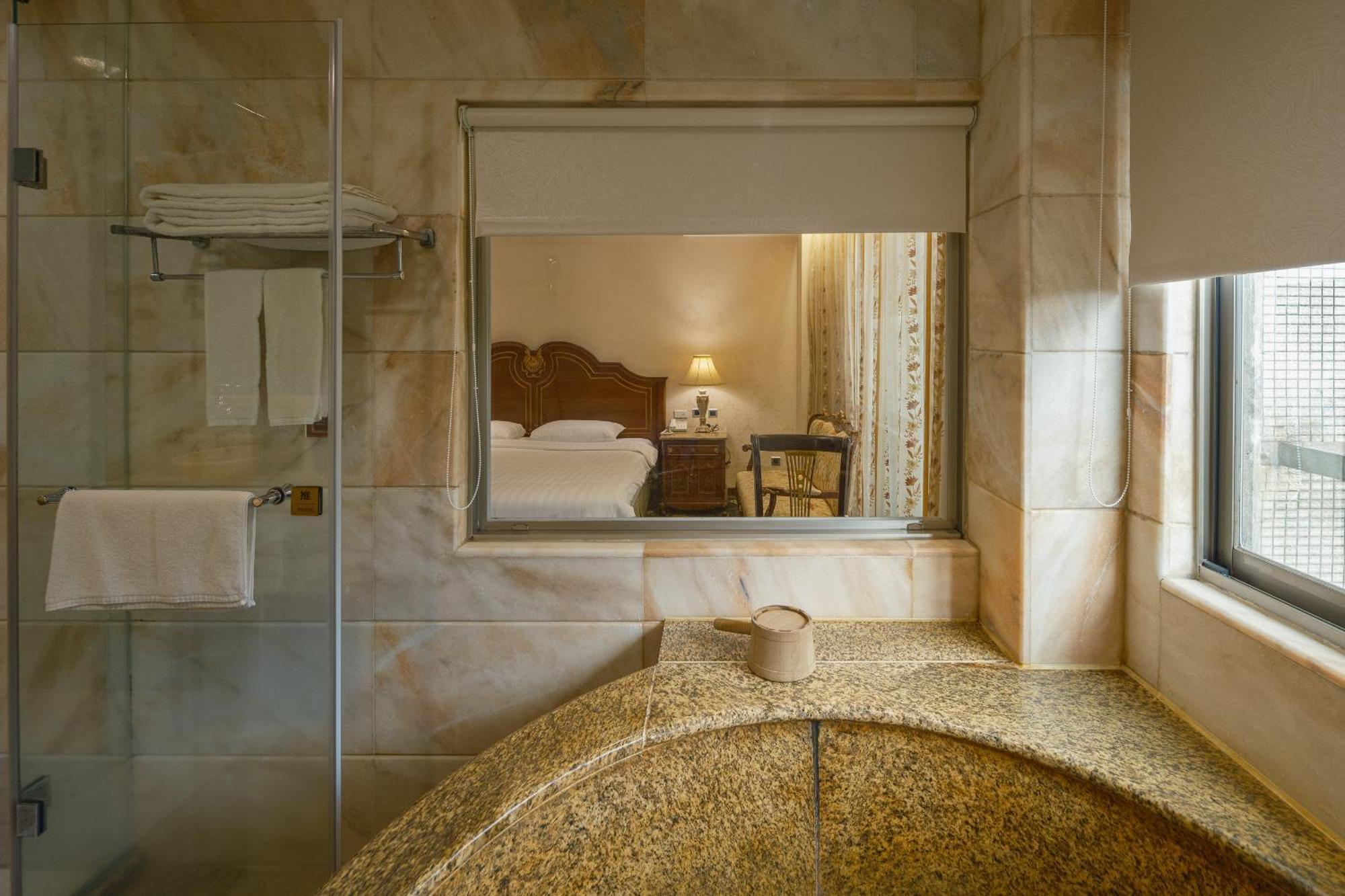 Grand Pleasure Spring Hotel Тайбэй Экстерьер фото